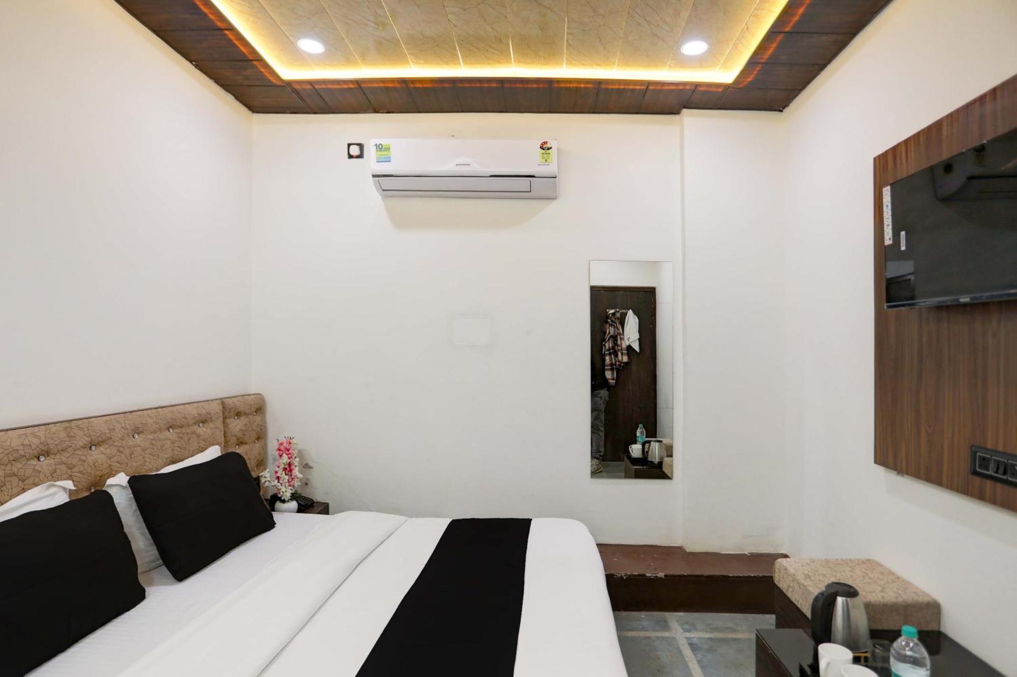 Collection O Park Paradise Delhi (National Capital Territory of India) Exterior foto